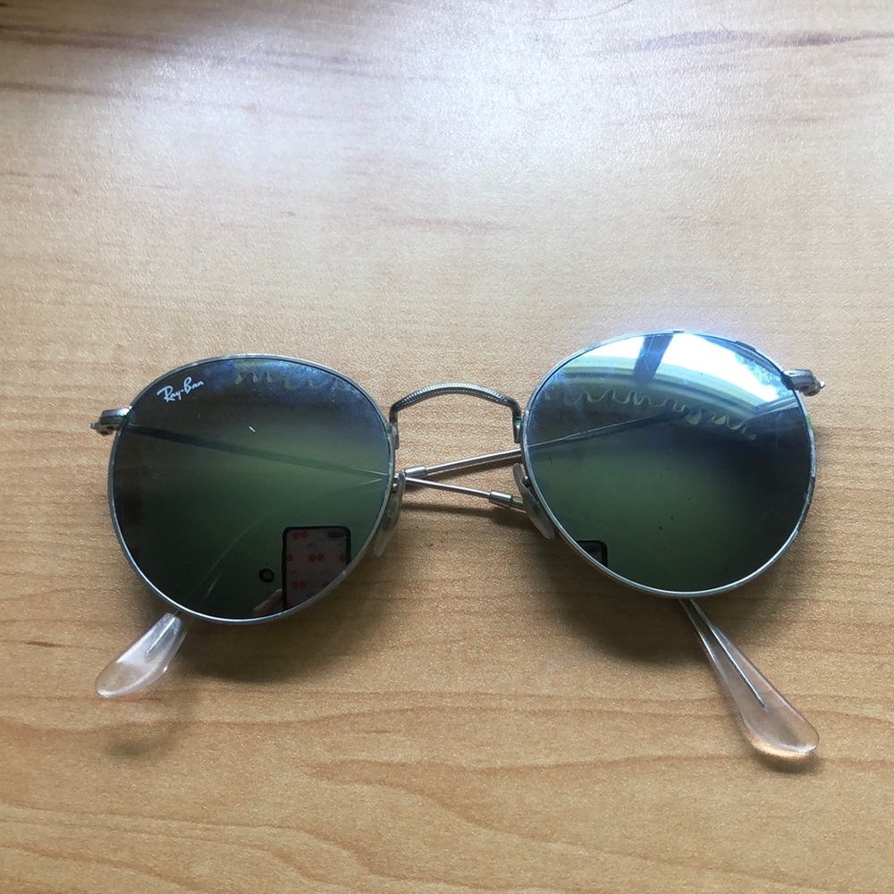 Silver reflective round Rayban sunglasses
